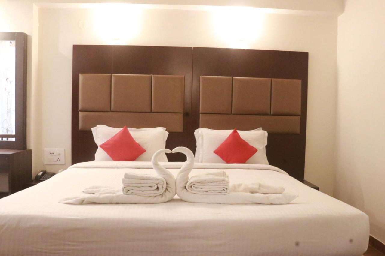 Capital O 14995 Hotel Starline Paltan Bazar Guwahati Luaran gambar