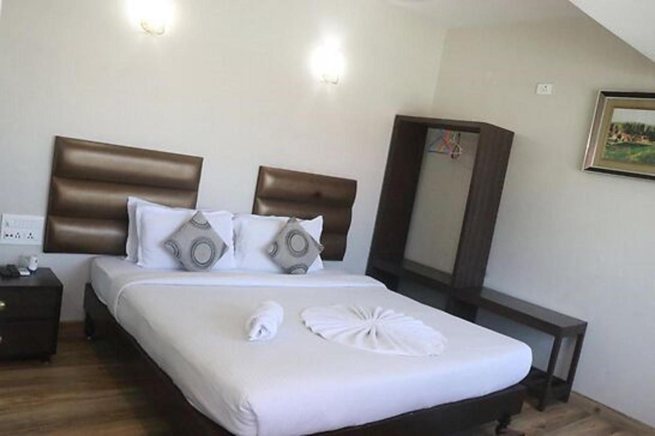 Capital O 14995 Hotel Starline Paltan Bazar Guwahati Luaran gambar